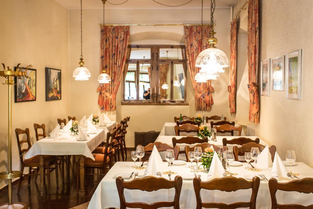 Hotel Leyscher Hof Leutesdorf Buitenkant foto