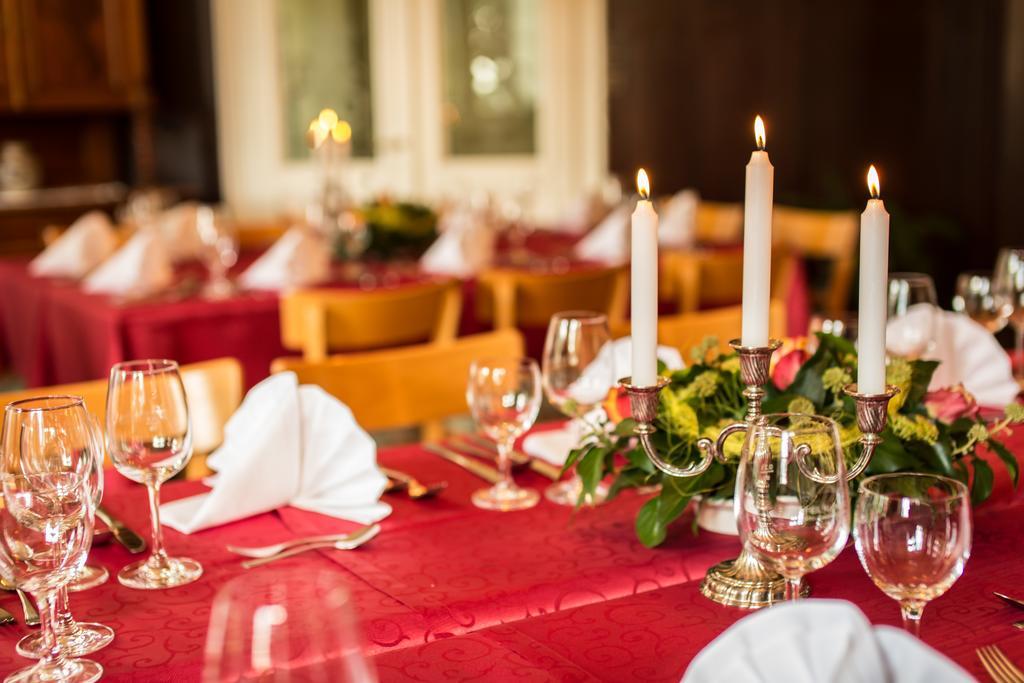 Hotel Leyscher Hof Leutesdorf Buitenkant foto